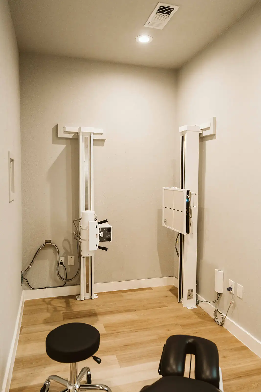 Wall-mounted digital X-ray equipment in Summit’s imaging room